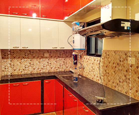 interior designer in picnic garden